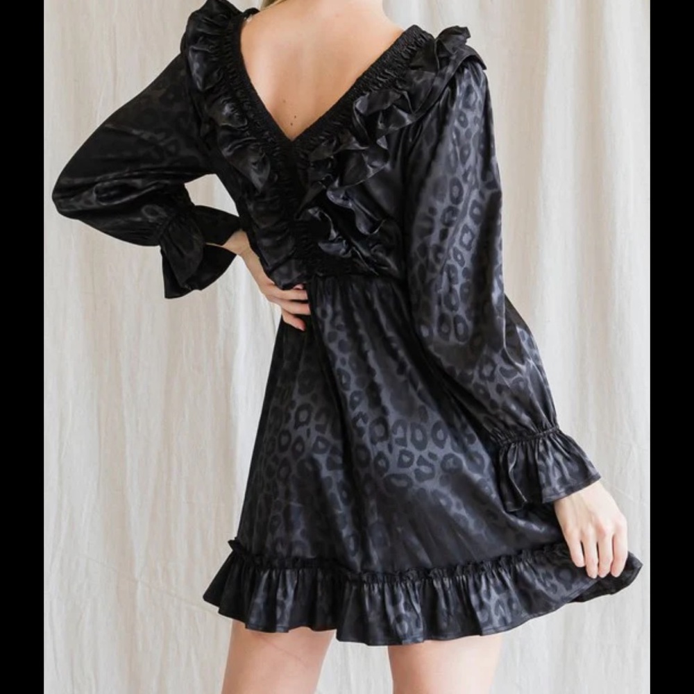 Beautiful Womens Leopard Black Dress